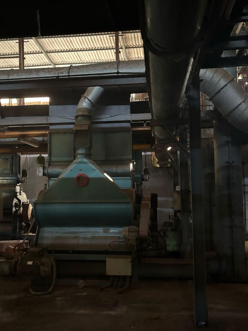 Hulls Separator - Set 2 - Additional hulls separation equipment for increased capacity. - View 1